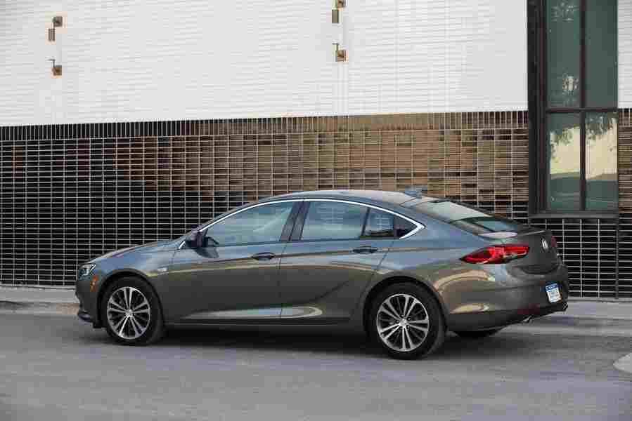 BUICK Regal Sportback 6881 17 Car A4 Photo Print