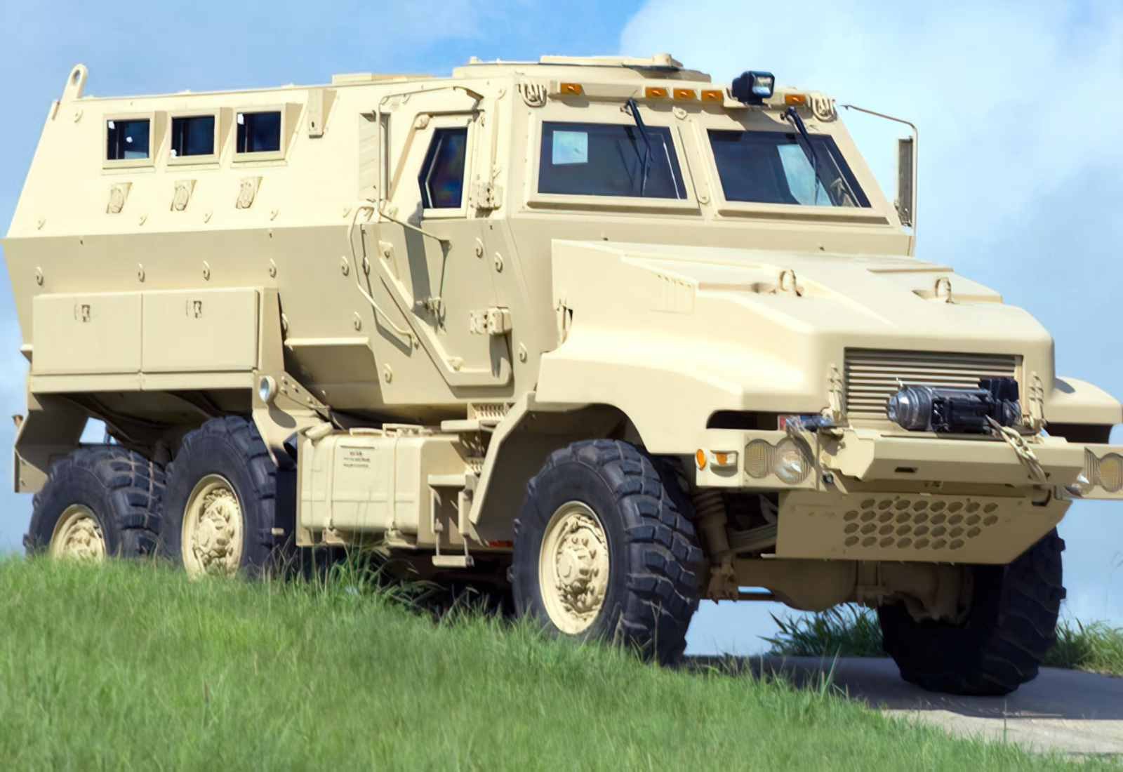 Bae Caiman Mrap Vehicle 2 (2) Military A4 Photo Print