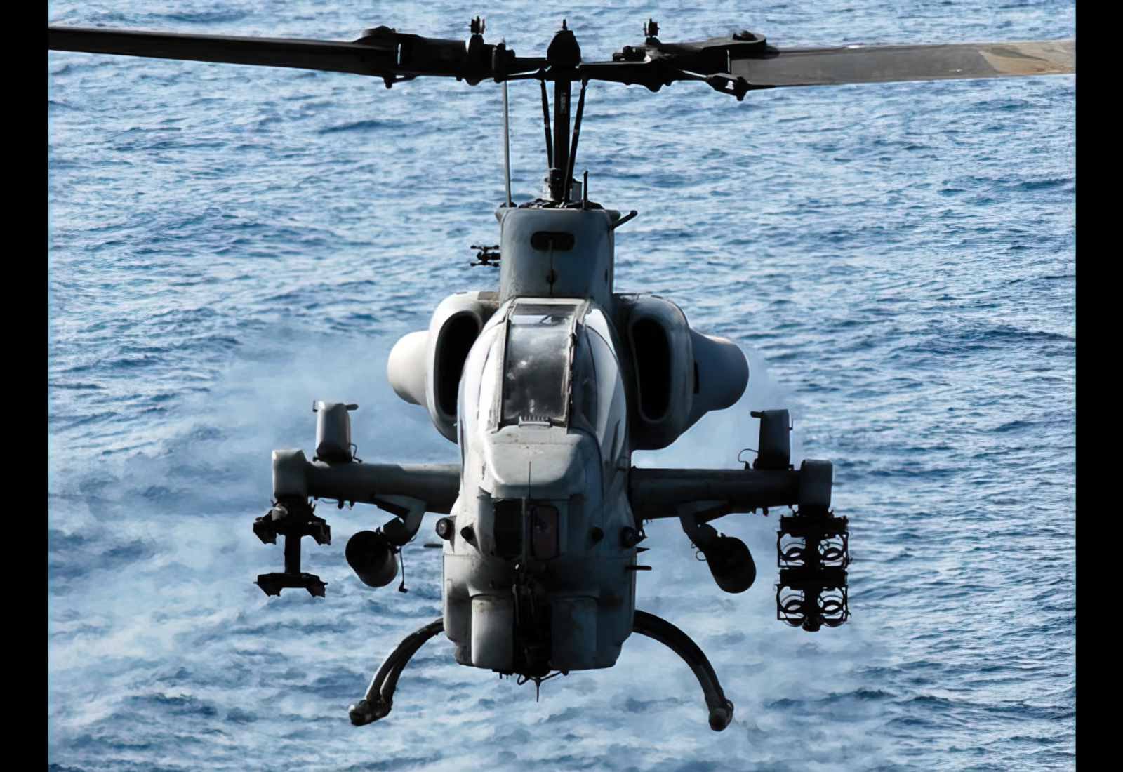 Bell Ah1 Supercobra 7 (2) Military A4 Photo Print