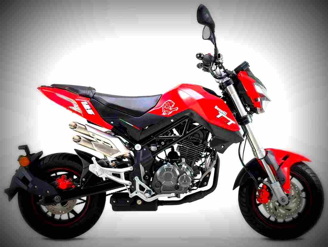 Benelli TNT 135 2017 1 motorbike A4 Photo Print