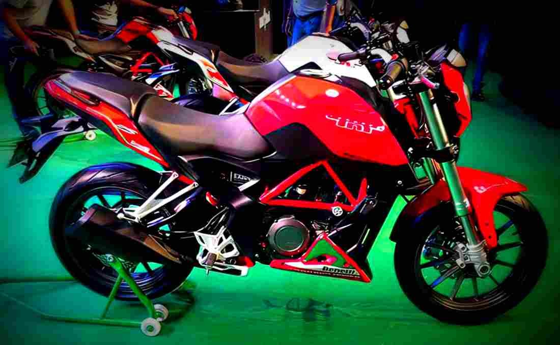Benelli TNT 25 2017 4 motorbike A4 Photo Print