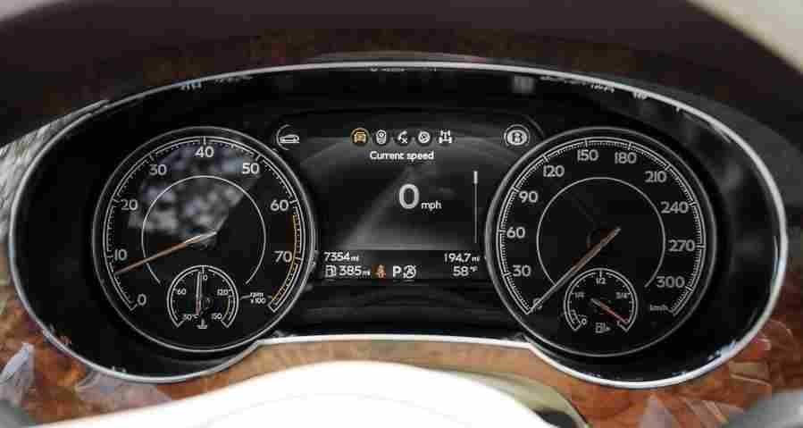 Bentley Bentayga W12 2016 12 Car A4 Photo Print