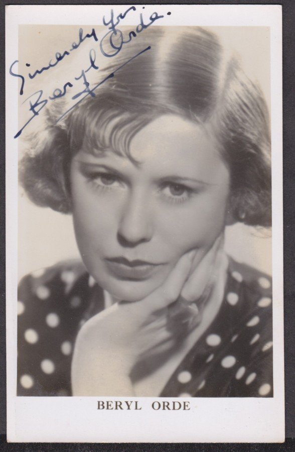 Beryl Orde Hand On Chin Vintage A4 Photo Print