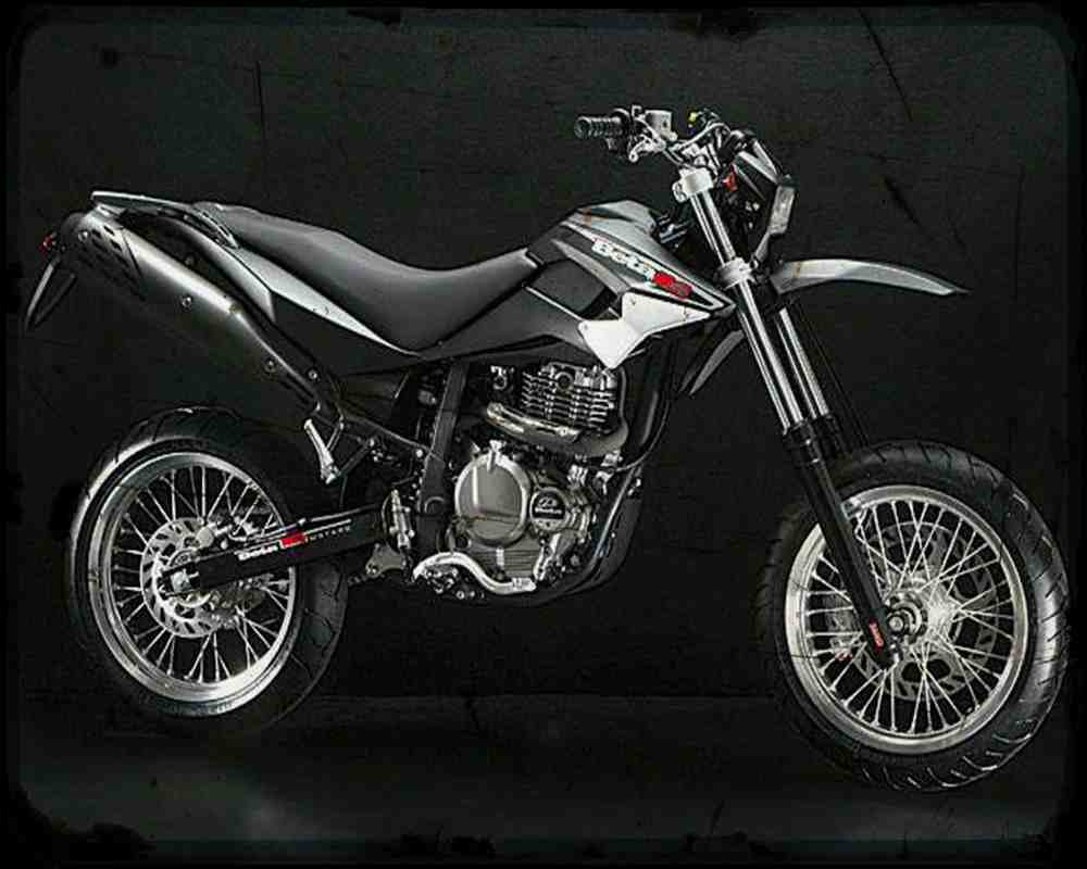 Beta M4 Motard 05 01 Motorbike Vintage Aged A4 Photo Print