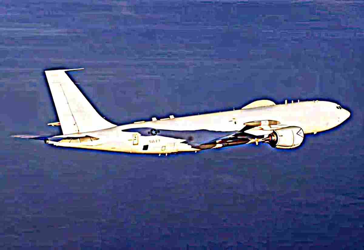 Boeing E6 Mercury 3 (2) Military A4 Photo Print