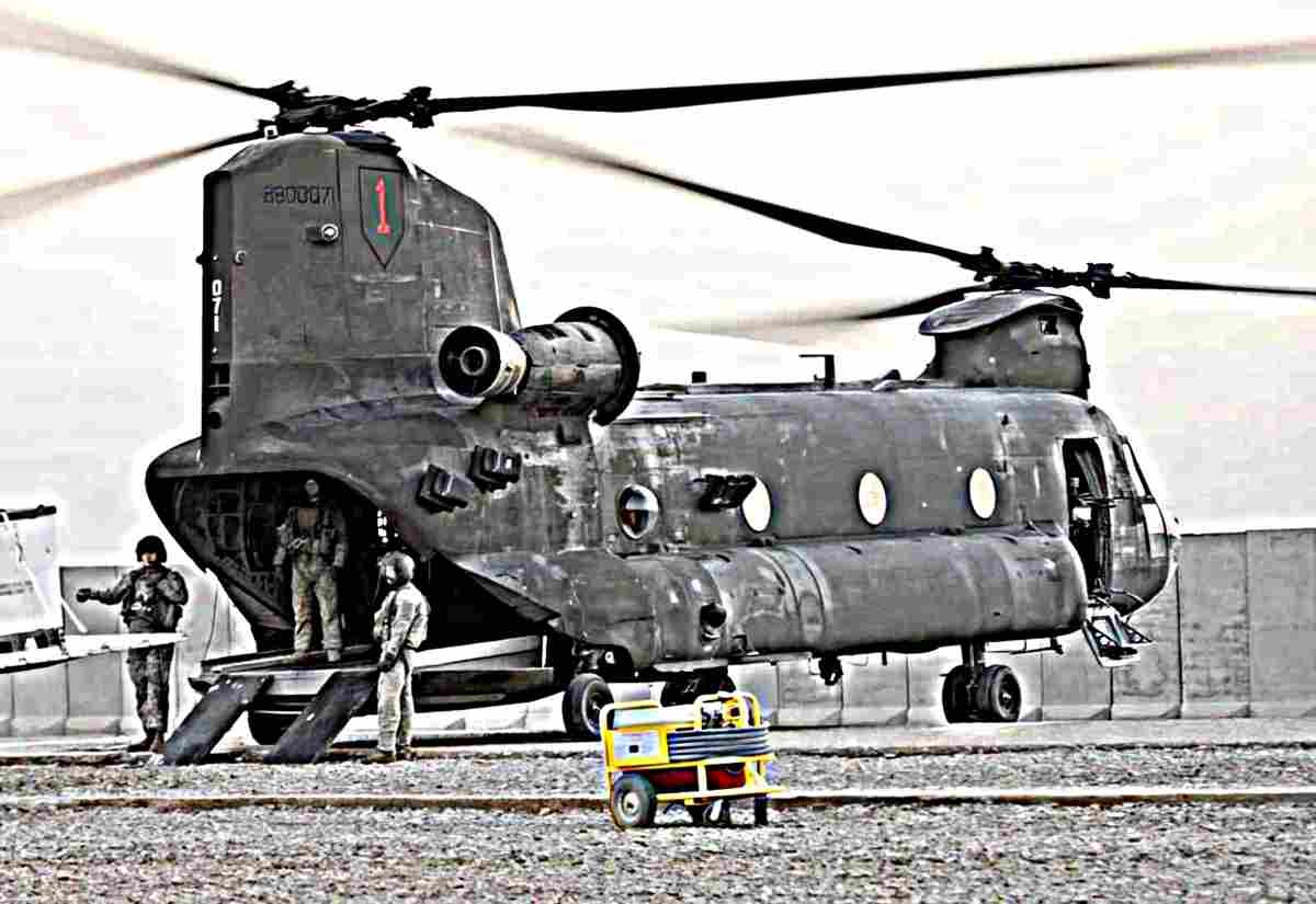 Boeing Vertol Ch47 Chinook Tandem Rotor Heavy Lift Transport Helicopter 8 (2) Military A4 Photo Print