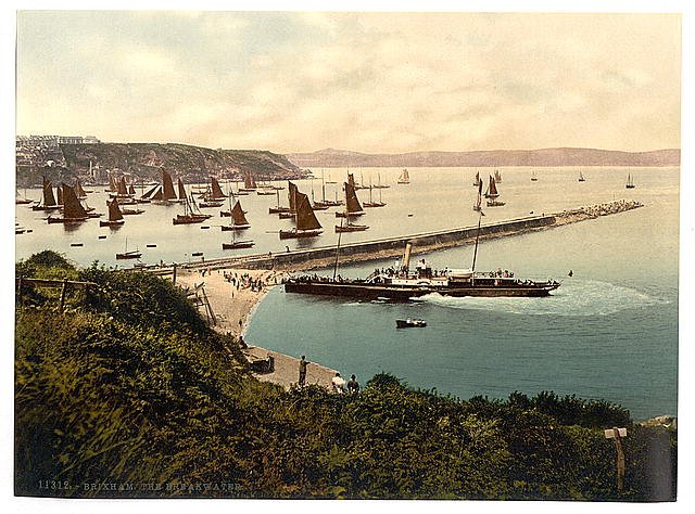 Breakwater Brixham Vintage A4 Photo Print