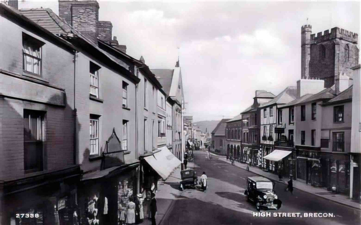 Breconshire Brecon High Street Vintage A4 Photo Print