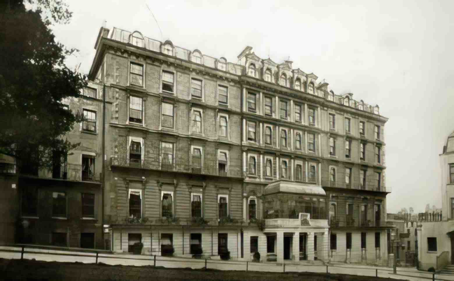 Bristol Clifton Down Hotel Vintage A4 Photo Print