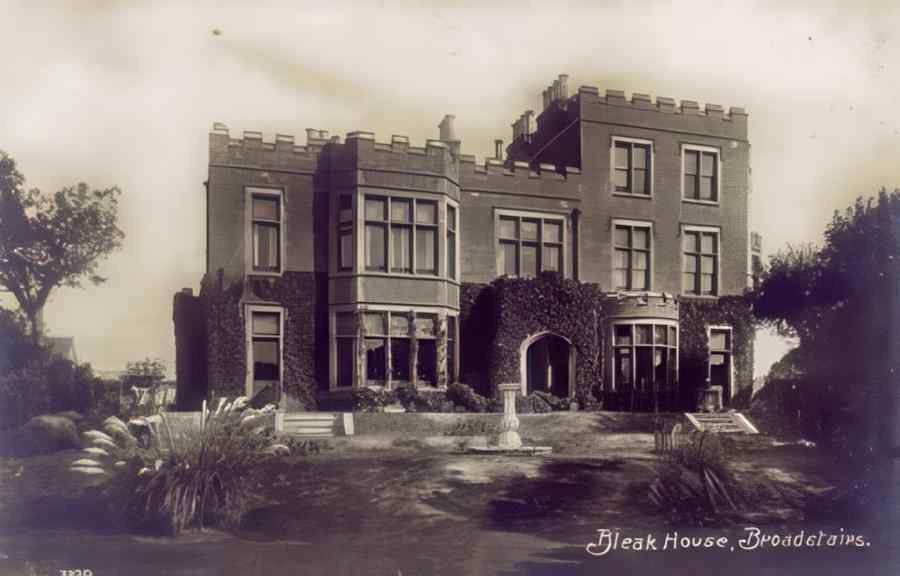 Broadstairs Bleak House Vintage A4 Photo Print