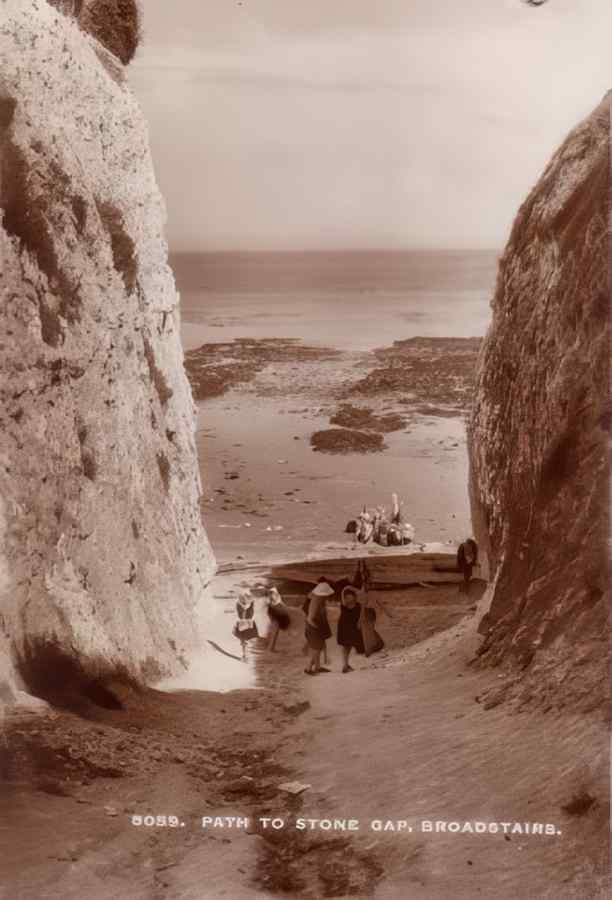 Broadstairs Path To Stone Gap Vintage A4 Photo Print