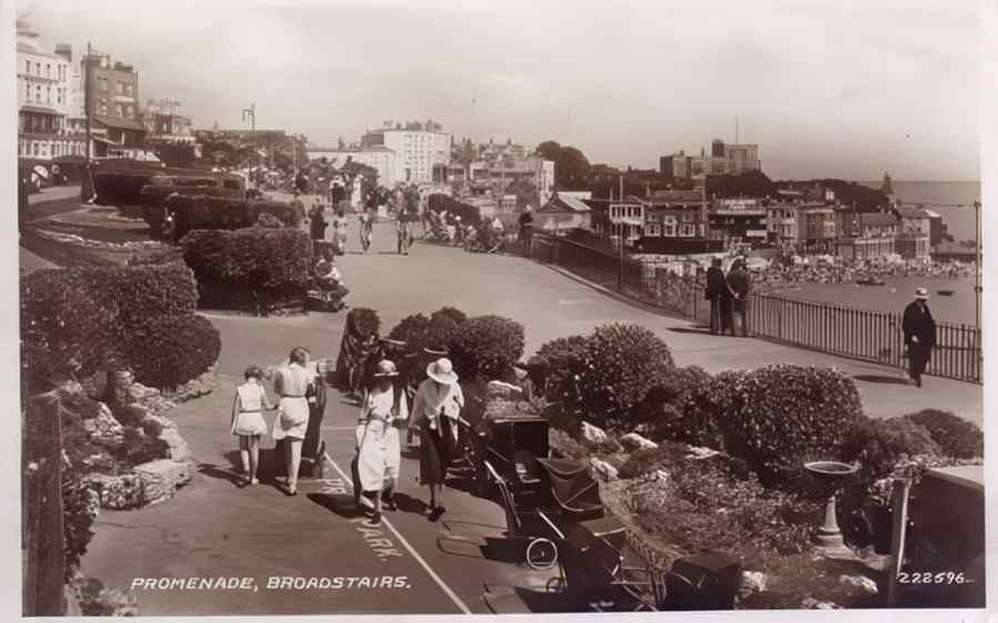 Broadstairs Promenade 1955 Vintage A4 Photo Print