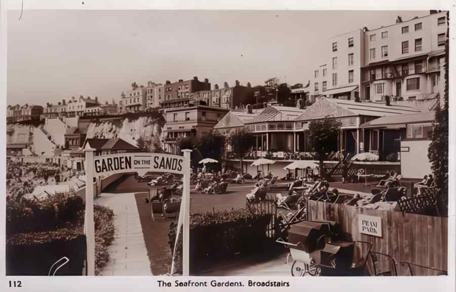 Broadstairs Seafront Gardens Vintage A4 Photo Print