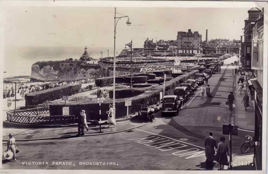 Broadstairs Victoria Parade 1954 Vintage A4 Photo Print