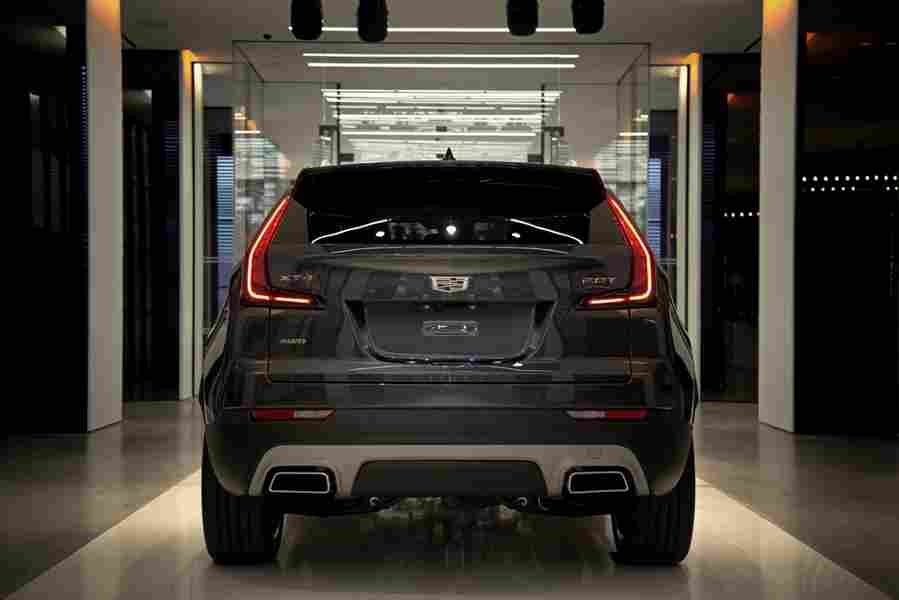 CADILLAC XT4 6307 24 Car A4 Photo Print