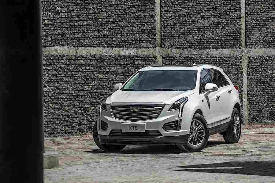 CADILLAC XT5 5730 37 Car A4 Photo Print