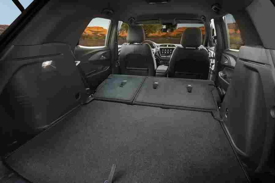 CHEVROLET Trailblazer 6700 2 Car A4 Photo Print