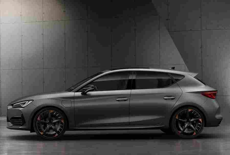 CUPRA Leon 5 doors 6823 2 Car A4 Photo Print
