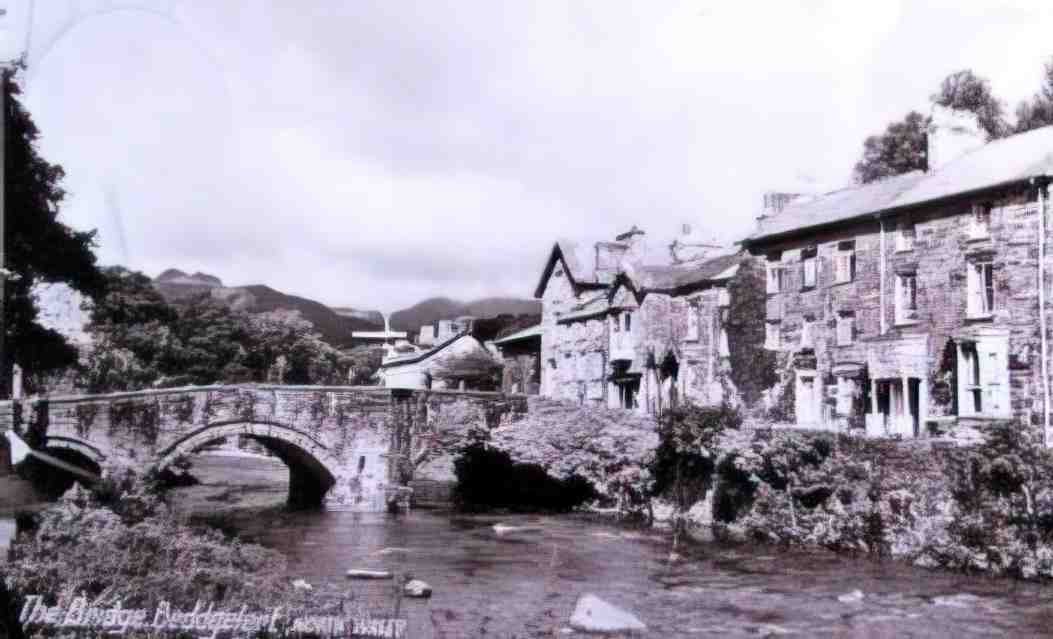 Caernarfonshire Beddgelert Bridge 1950s Vintage A4 Photo Print
