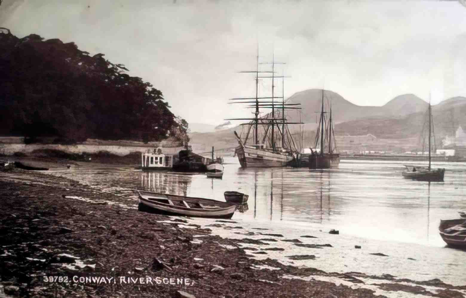 Caernarfonshire Conwy River Scene 12080077 Vintage A4 Photo Print