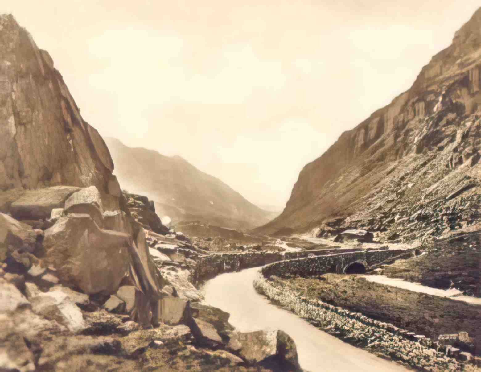Caernarfonshire Llanberis Llanberis Pass Vintage A4 Photo Print