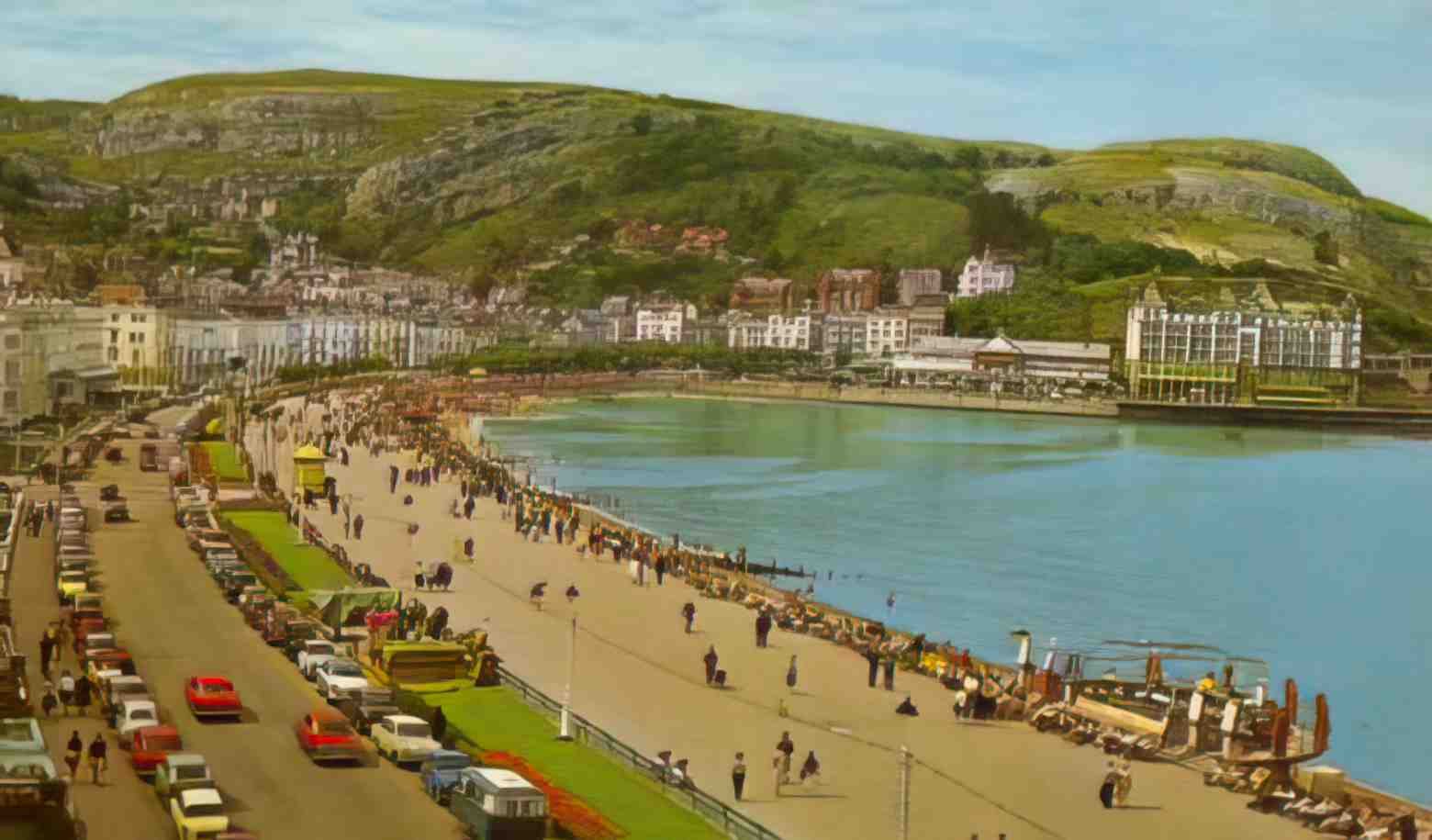 Caernarfonshire Llandudno Front mid 1960s Vintage A4 Photo Print