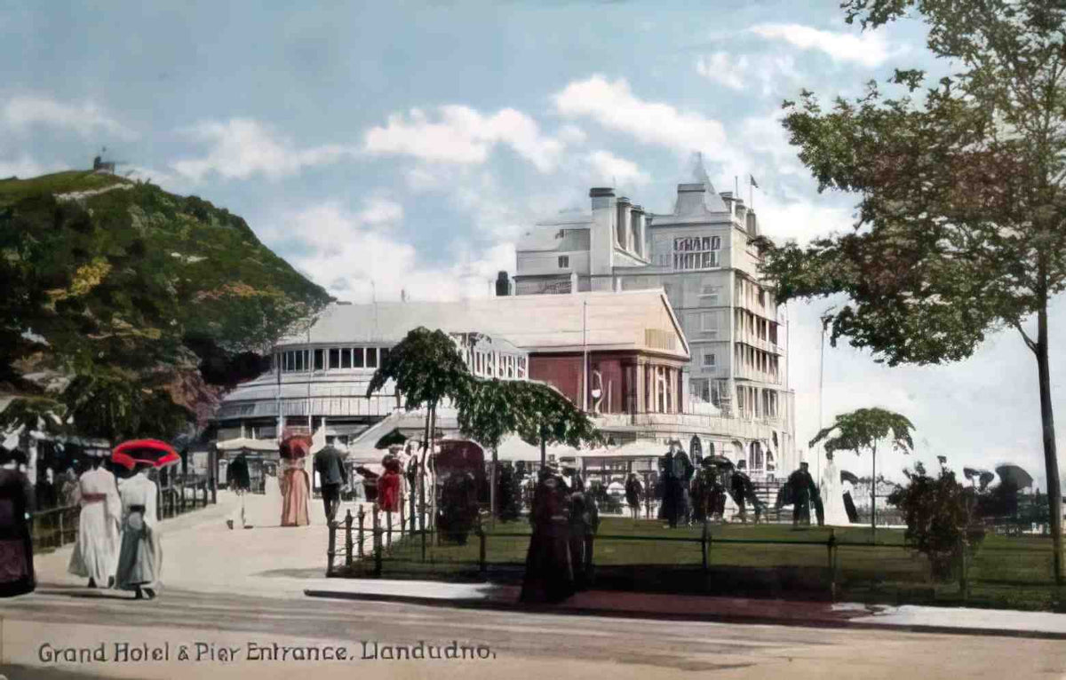 Caernarfonshire Llandudno Pier Entrance and Grand Hotel 1909 Vintage A4 Photo Print