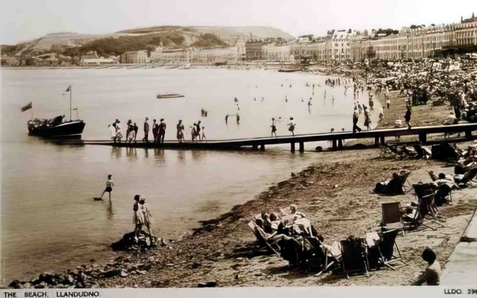 Caernarfonshire Llandudno The Beach Vintage A4 Photo Print