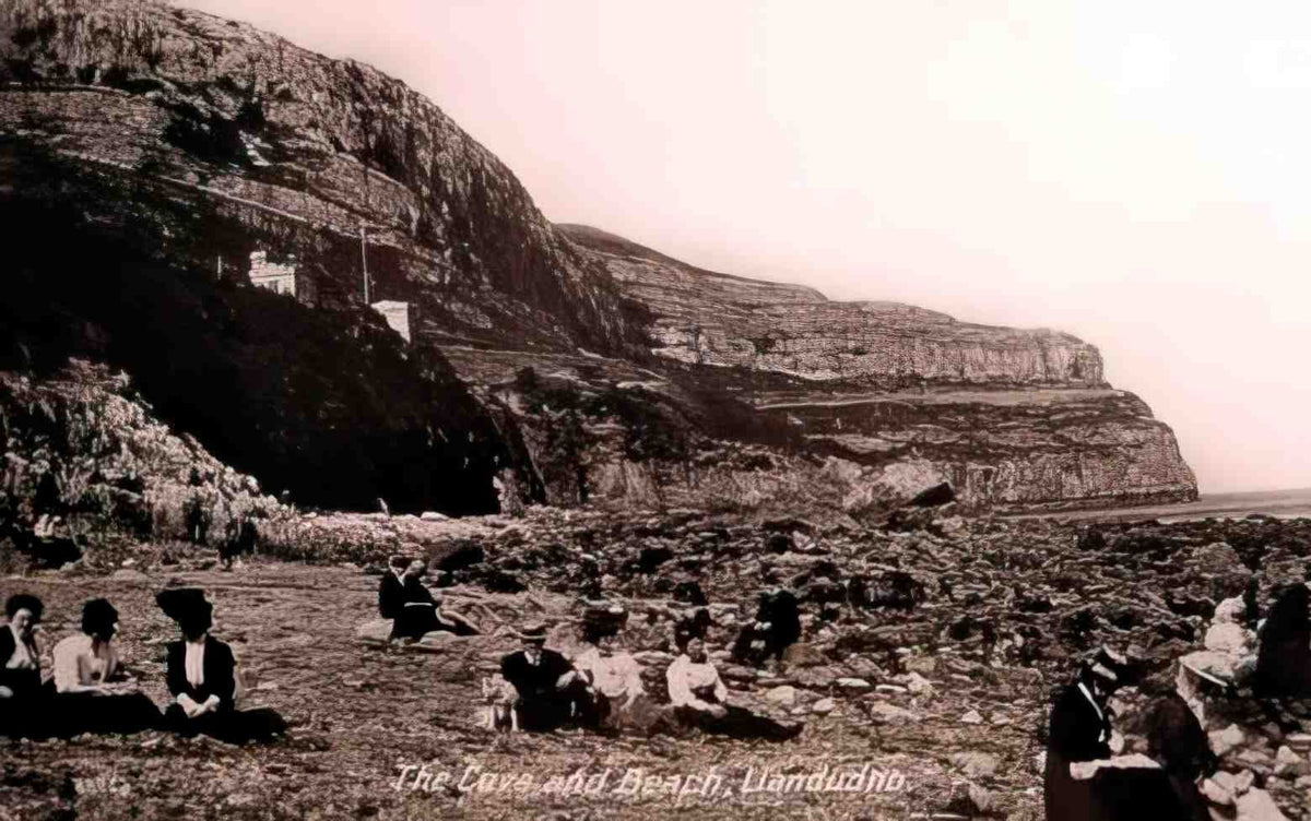 Caernarfonshire Llandudno The Cave and Beach 1910 Vintage A4 Photo Print