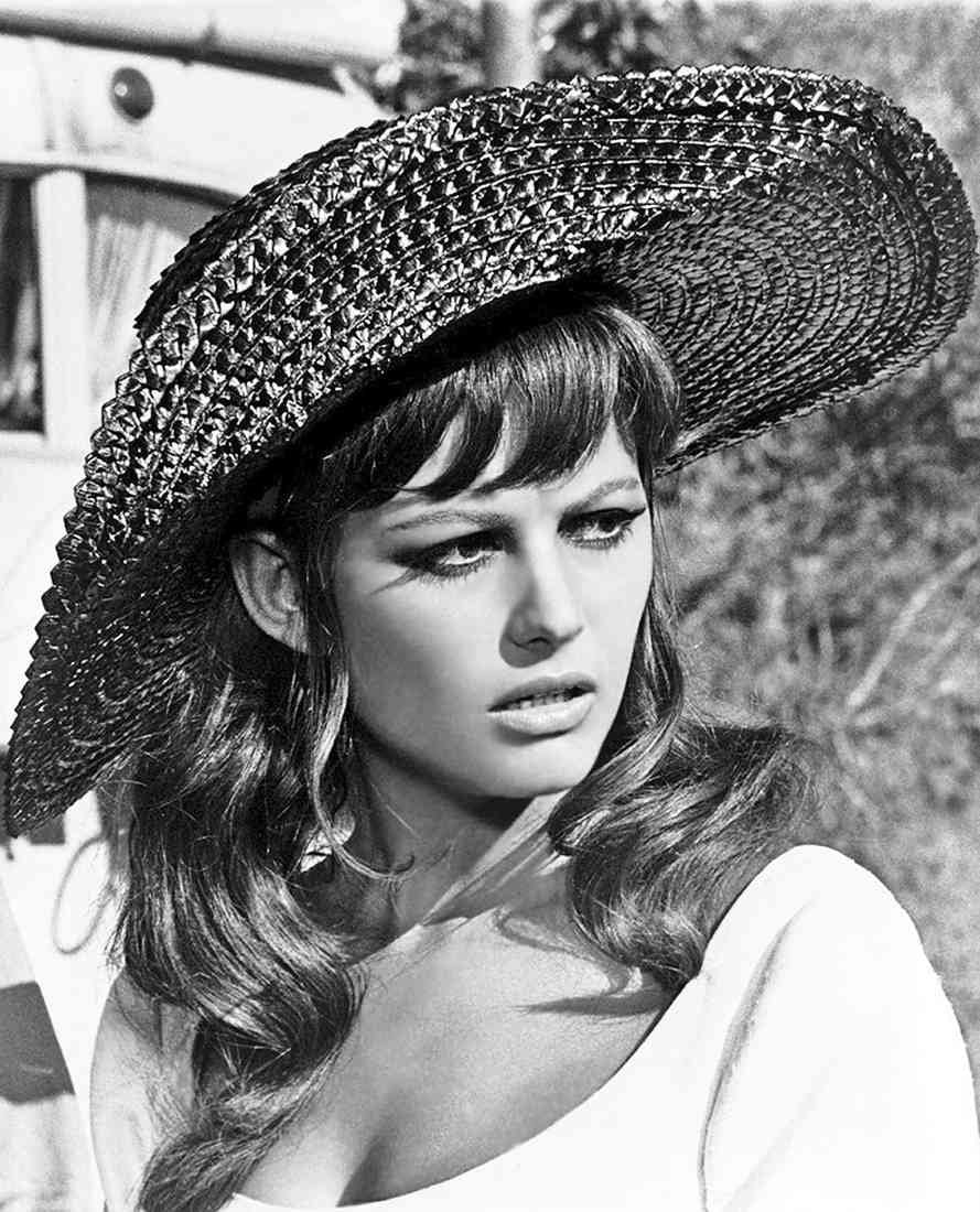 Cardinale Claudia Dont Make Waves 01 A4 Photo Print 2