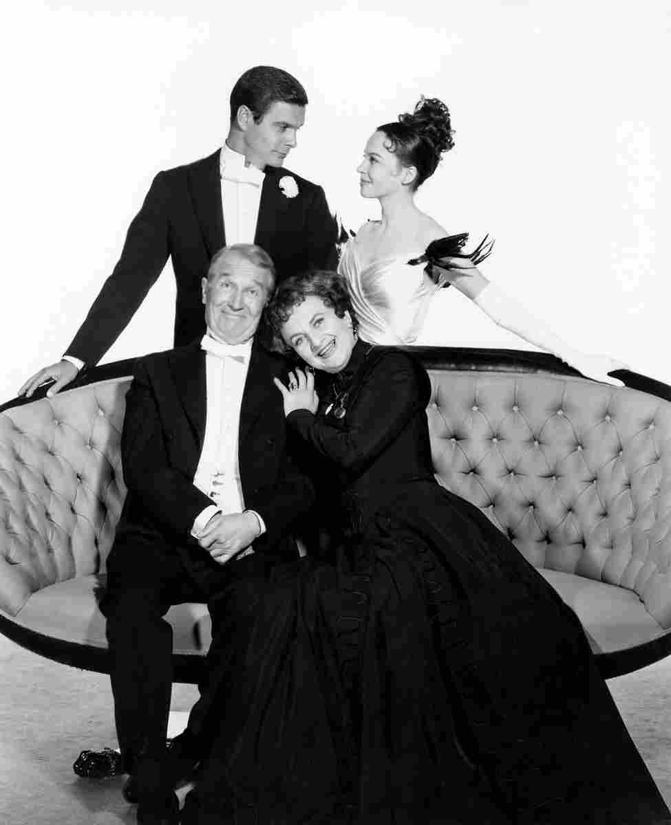 Caron Leslie Gigi 4 film star poster A4 Photo Print