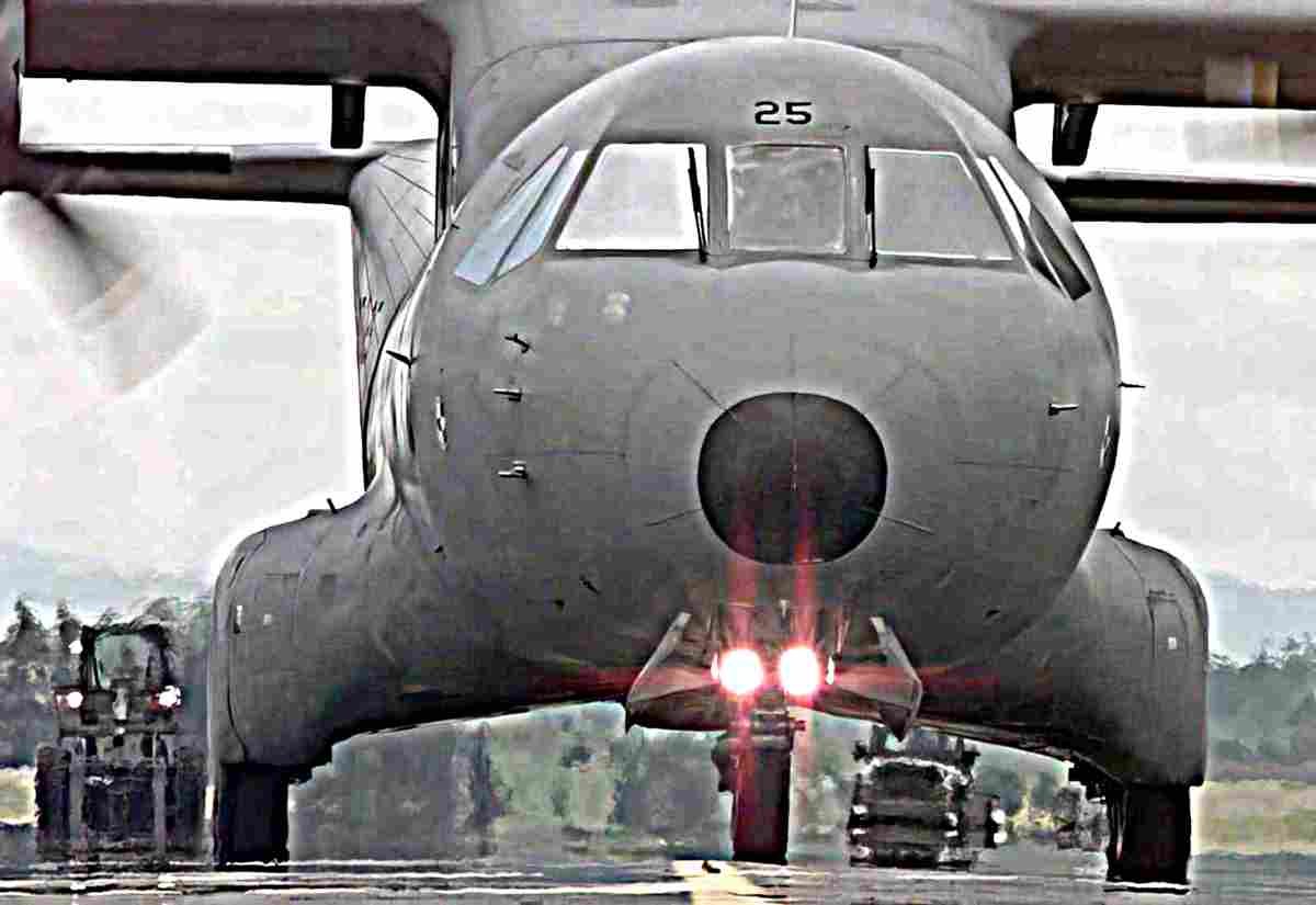 Casa Iptn Cn235 2 (2) Military A4 Photo Print