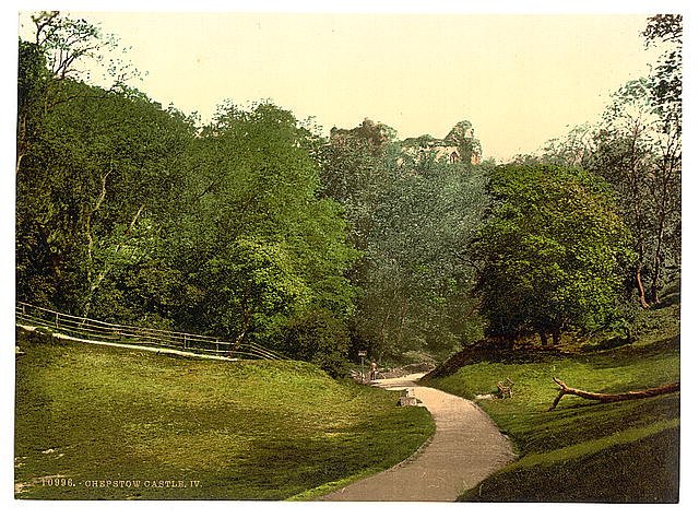 Castle IV Chepstow Vintage A4 Photo Print