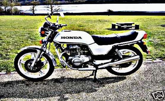 Cb250 Superdream motorbike A4 Photo Print