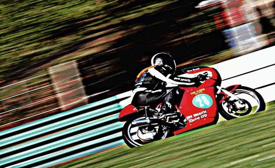 Classic bikes will tackle The Mountain this August at Cadwell Parks 80th celebrations motorbike A4 Photo Print