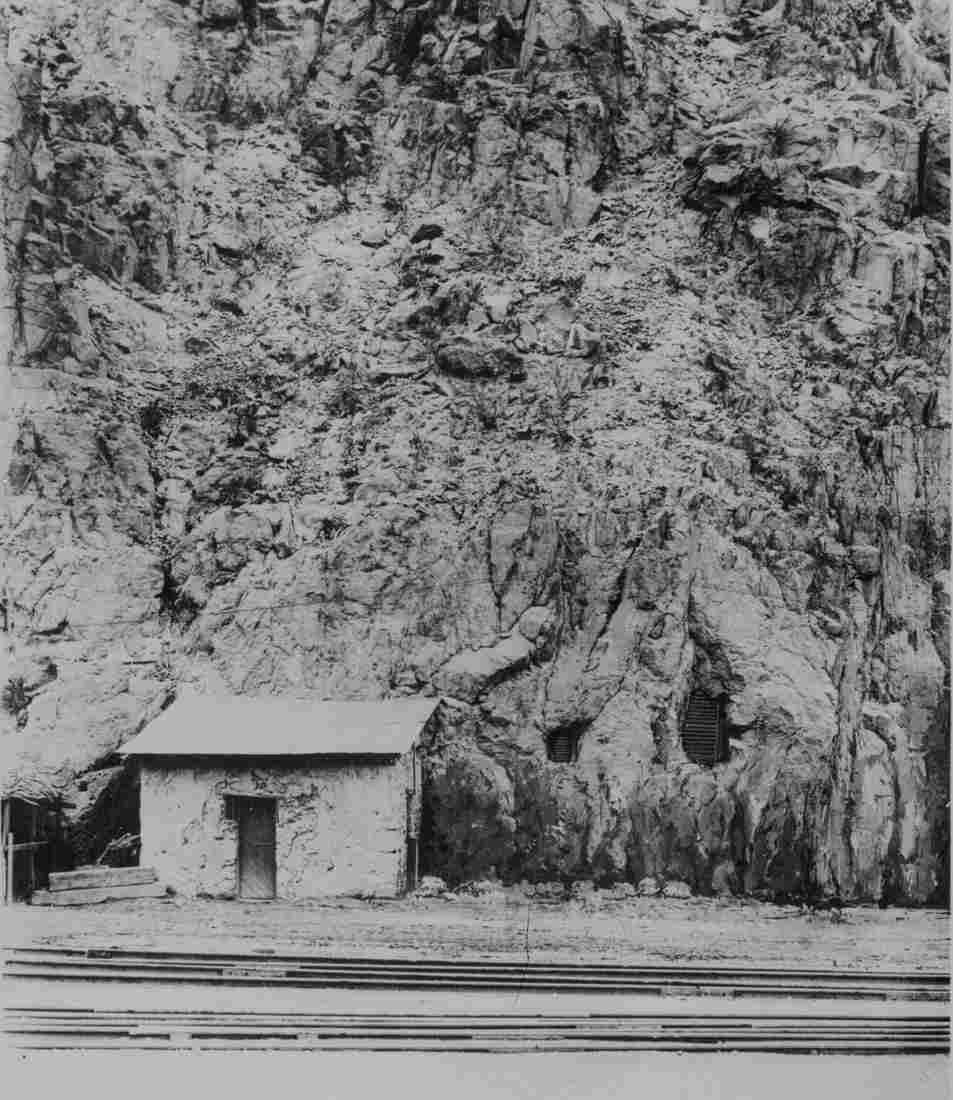 Clifton Arizona jail Built about 1881 by Lezinsky Bros Military A4 Photo Print