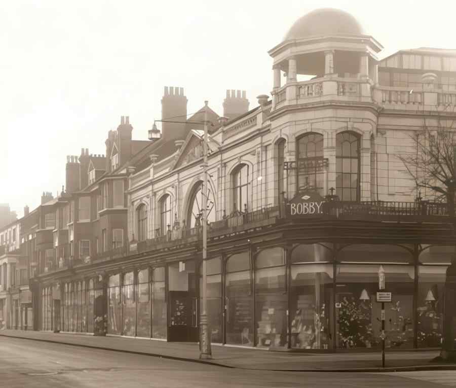 Cliftonville Bobbys Vintage A4 Photo Print