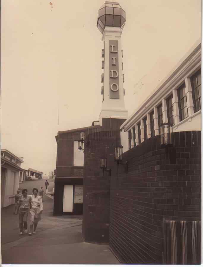 Cliftonville Lido Vintage A4 Photo Print