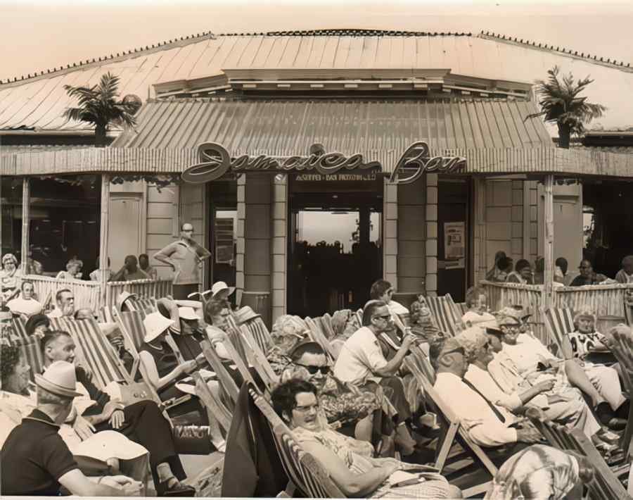 Cliftonville Sun Terrace Jamaca Bar Lido Vintage A4 Photo Print