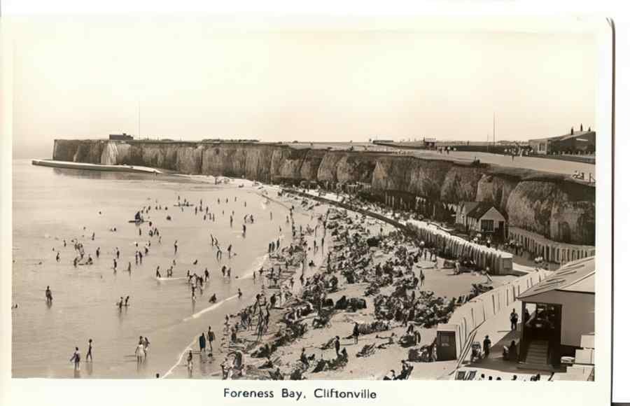 Cliftonvilles 027 Vintage A4 Photo Print