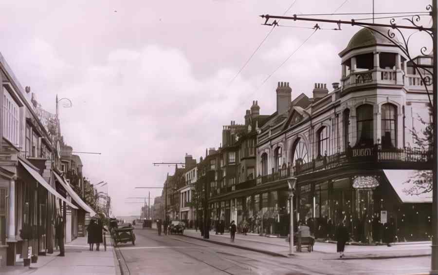 Cliftonvilles 052 Vintage A4 Photo Print