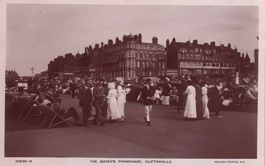 Cliftonvilles 067 Vintage A4 Photo Print