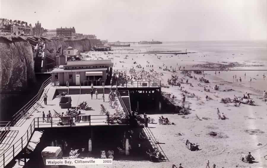 Cliftonvilles 095 Vintage A4 Photo Print