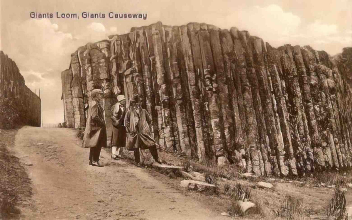 Co Antrim Bushmills Giants Causeway Giants Loom 1930s Vintage A4 Photo Print
