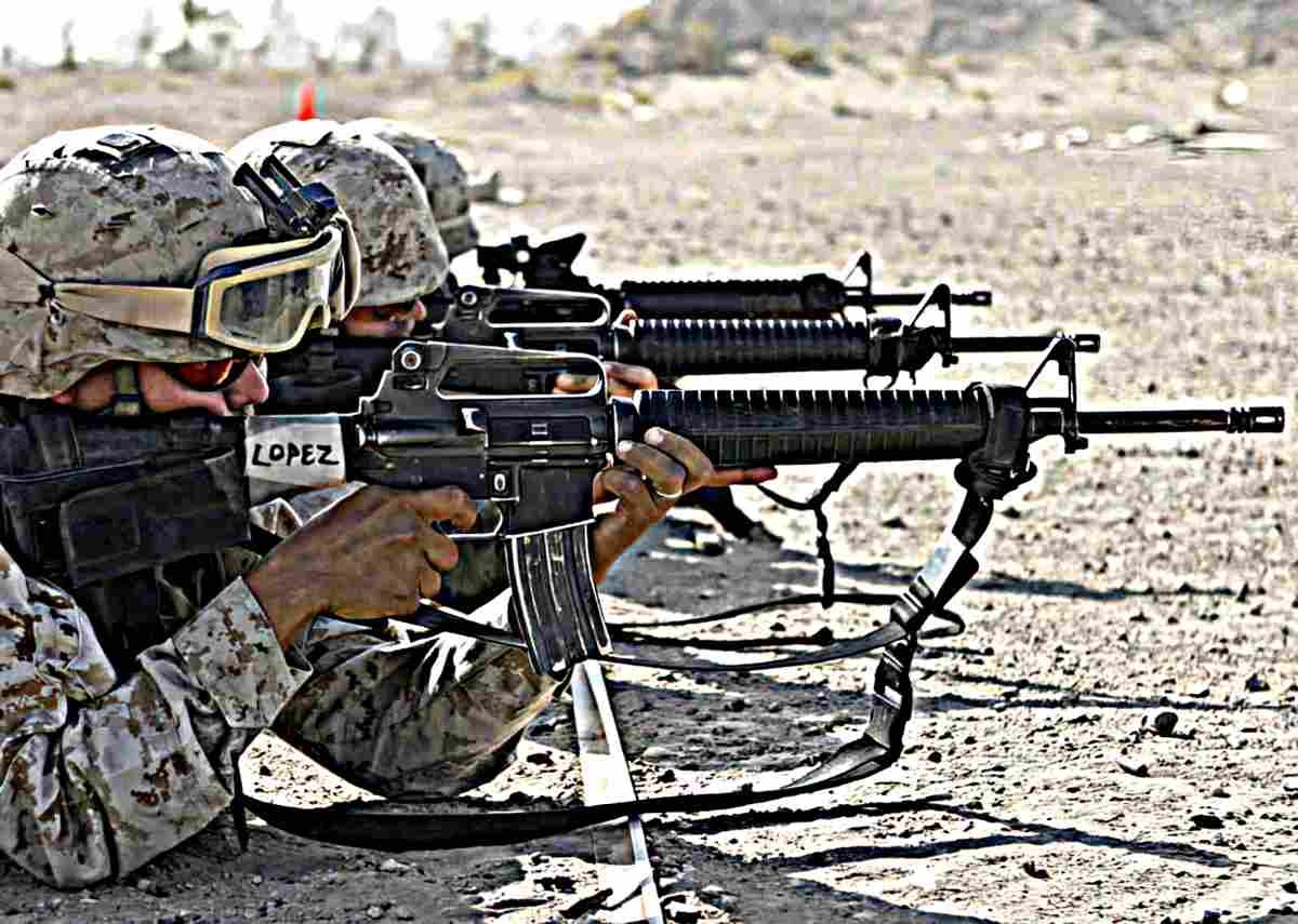 Colt M16a2 7 (2) Military A4 Photo Print