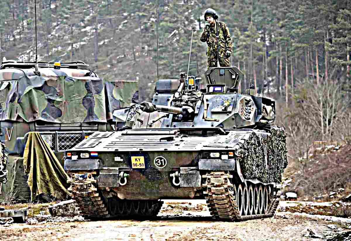 Combat Vehicle 90 Cv90 Stridsfordon Ifv 5 (2) Military A4 Photo Print