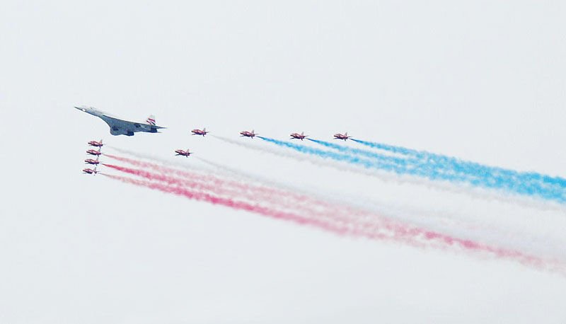 Concorde 222 A4 Photo Print