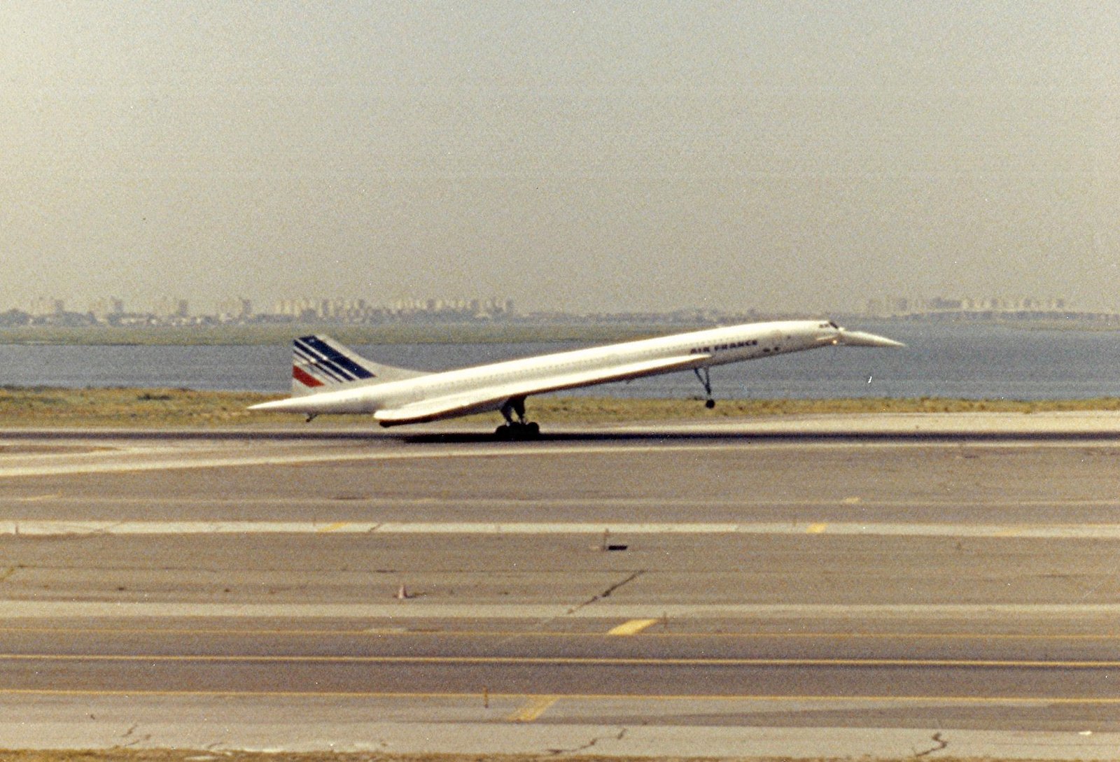 Concorde 527 A4 Photo Print