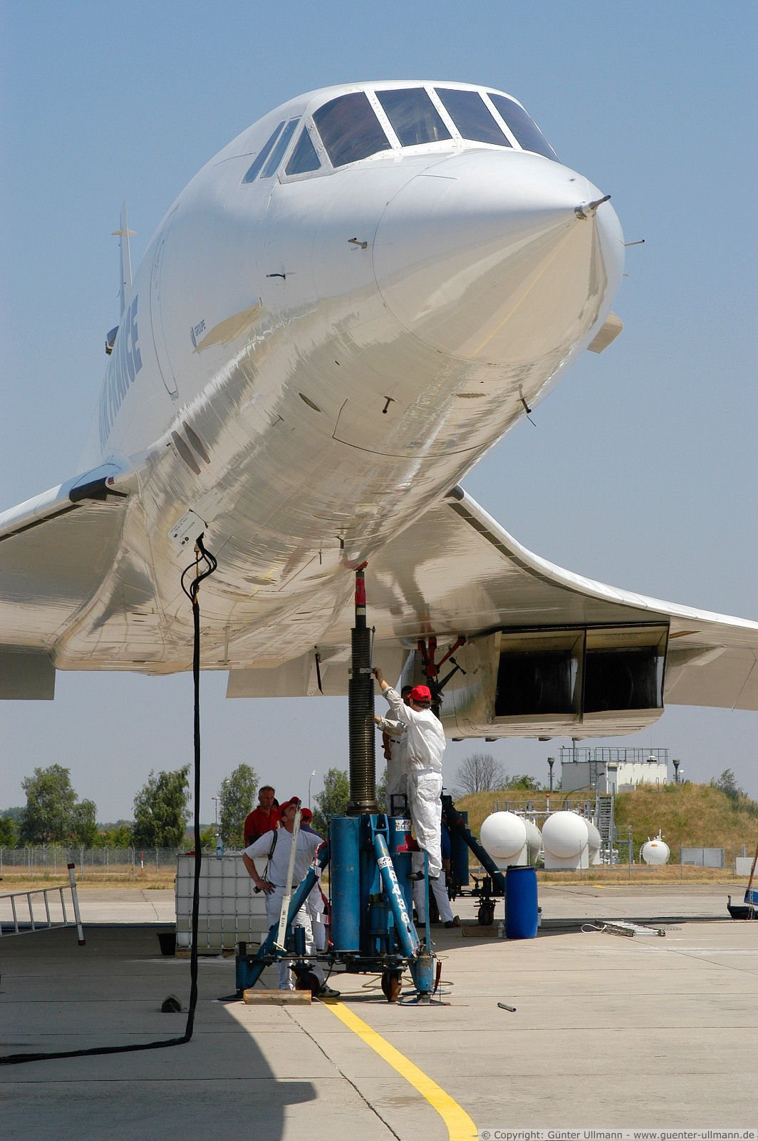 Concorde 586 A4 Photo Print