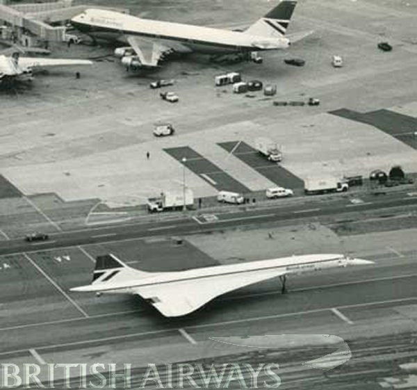 Concorde 933 A4 Photo Print